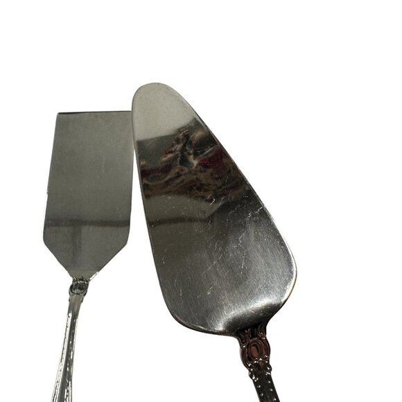 Reed & Barton GWYNETH Stainless Steel Pie Server and Lasagna Server Set of 2 - Picture 3 of 9